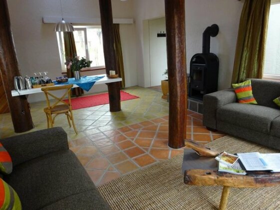 Desert Breeze Lodge - Photo5