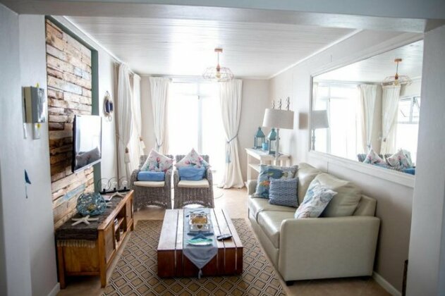 Mylas Cottage - Photo2