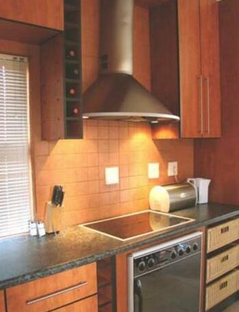 Paua Holiday Villas - Photo2