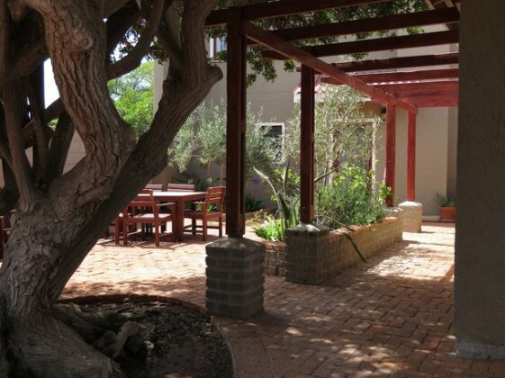 Sandfields Guesthouse - Photo2