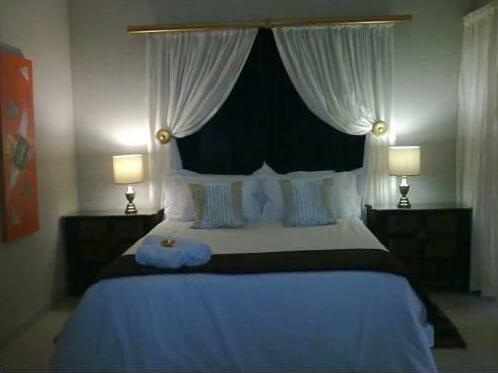 Airport Guest House Tsumeb - Photo2