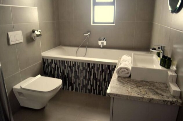 Blue Whale Hotels - Photo5