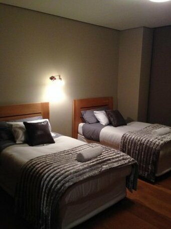  Photo 3