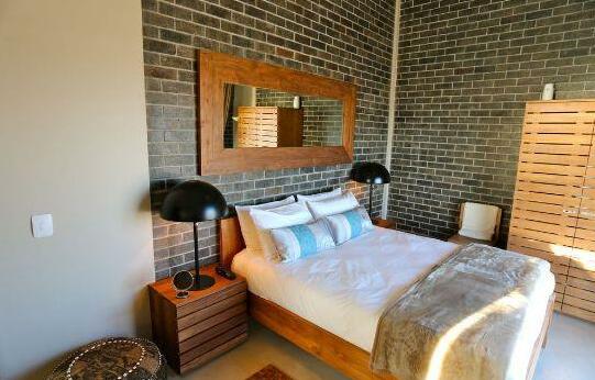 Pelican Point Lodge - Photo2