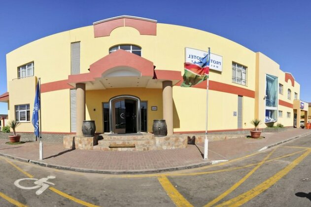 Protea Hotel by Marriott Walvis Bay - Photo2