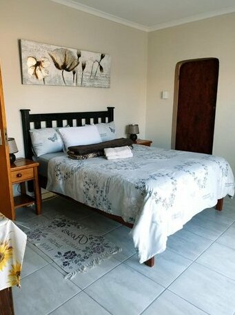 Sunflower Self-Catering - Photo4
