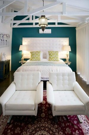 The Rez Guesthouse - Photo2