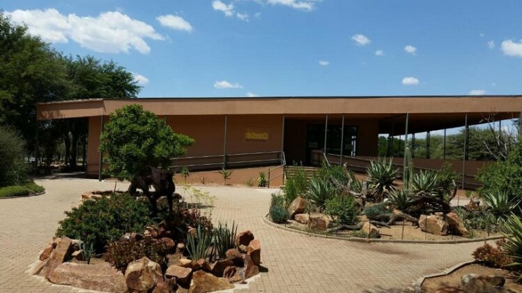 Babson House at Cheetah Conservation Fund - Photo2