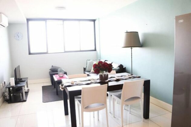 77 Independence - Photo4
