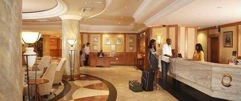 Avani Windhoek Hotel & Casino - Photo4