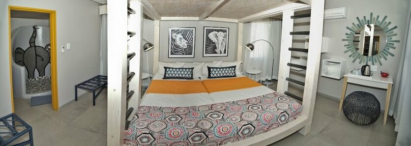 Etosha Safari Camp - Photo4