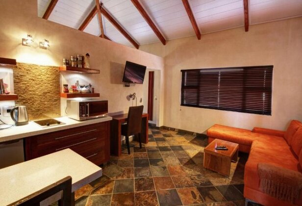Hartmann Suites Serviced Apartments - Photo2