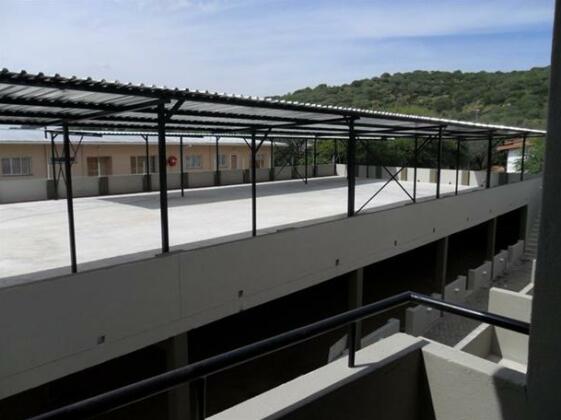 Hillside Executive Accommodation - Photo4