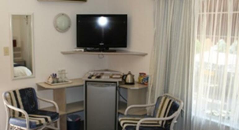 Hotel Pension Etambi - Photo5
