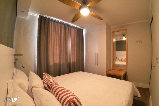 Ikon Self Catering - Photo2