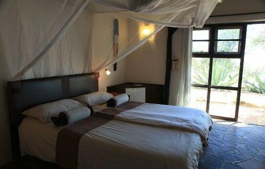 Immanuel Wilderness Lodge - Photo4