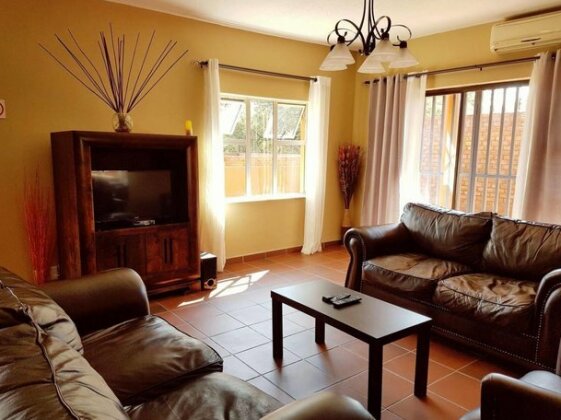 Klein Windhoek Self-Catering Apartments - Photo5