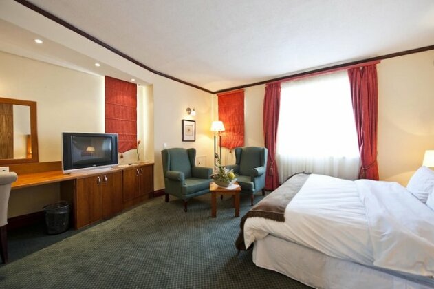 Protea Hotel Windhoek Furstenhof - Photo4