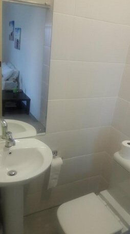 Self-catering Studio Unit 6 on Krupp - Photo4