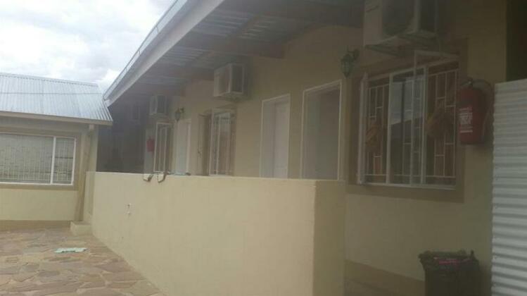 Sharon Rose Guesthouse - Photo2