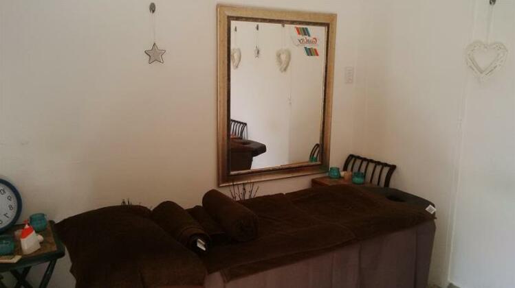 Sharon Rose Guesthouse - Photo4