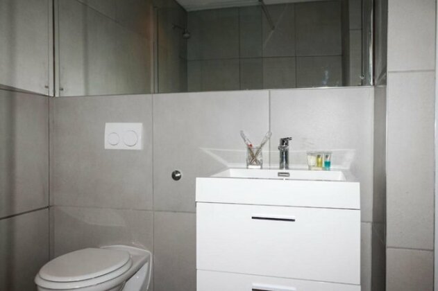 Wild Olive Apartments - Photo4