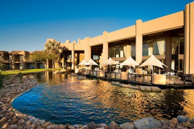 Windhoek Country Club Resort - Photo5