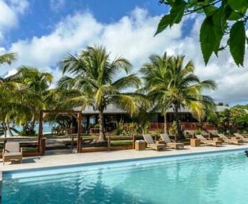 Paradise De Ouvea Hotel