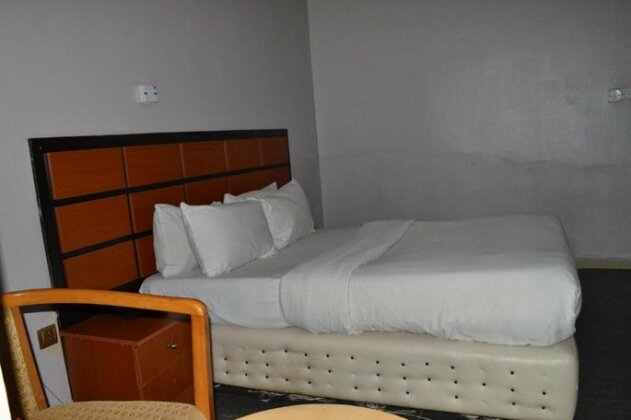 Gracious Hotel Abuja - Photo2