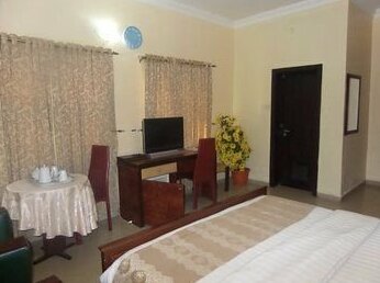 New Castle hotel Abuja - Photo4