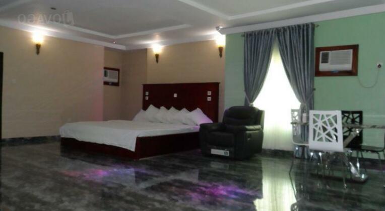 Cosmila Suite and Hotels Awka - Photo2