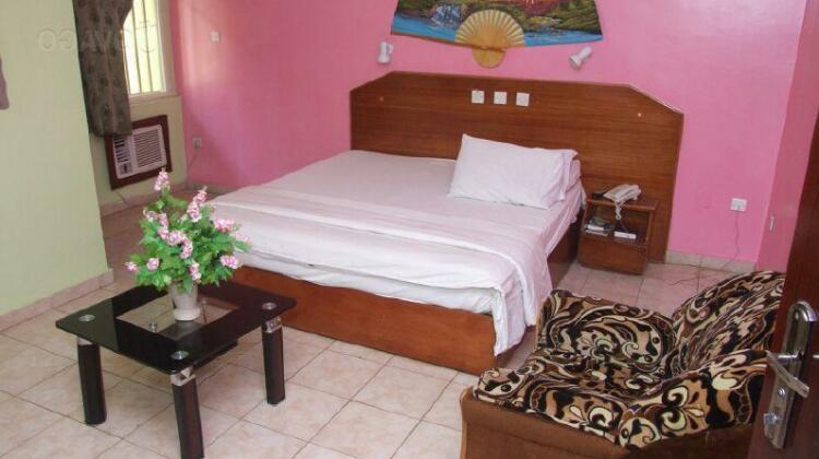 De Geogold Hotel and Suites - Photo5
