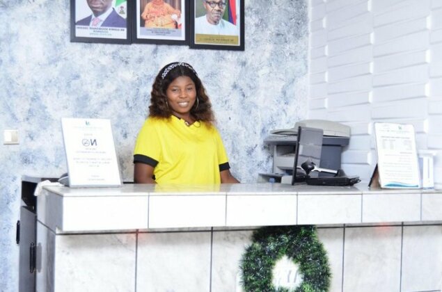 Allure Continental Hotel & Suites - Photo2