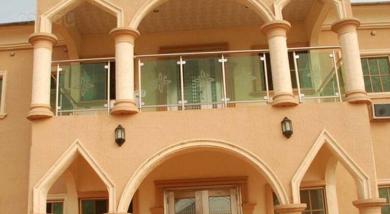 Edo Gate Hotel