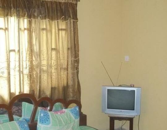 Yogie Hotel - Photo5