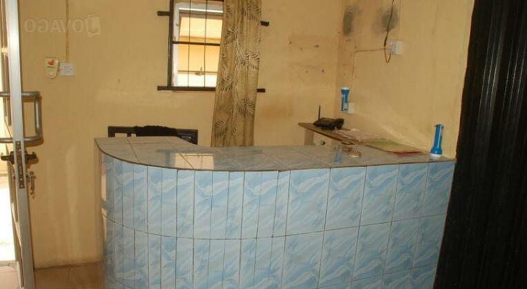 Aka's Motel - Photo2