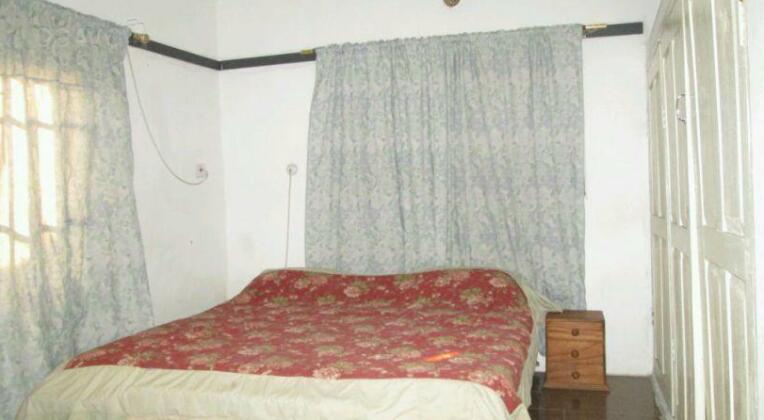Bliss Mansion Motel Limited - Photo2