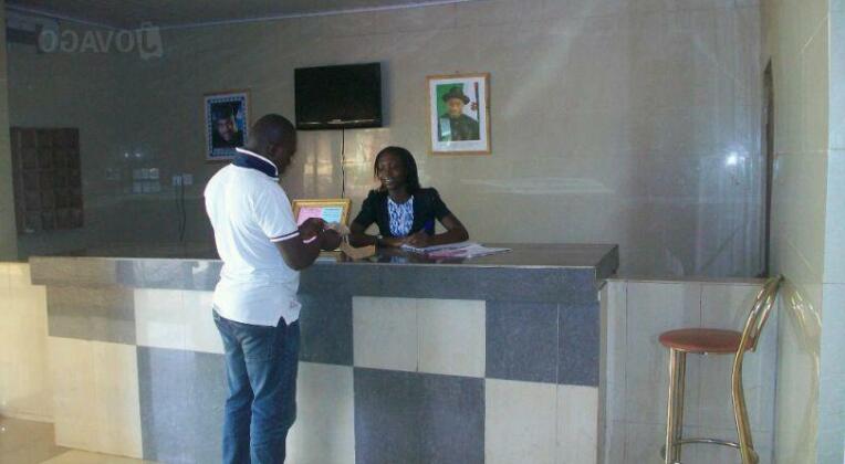 Ausma Hotel - Photo2