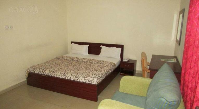 Jovonne Suites & Hotel - Photo3