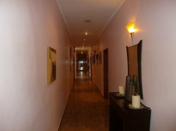 911 Suites - Photo5