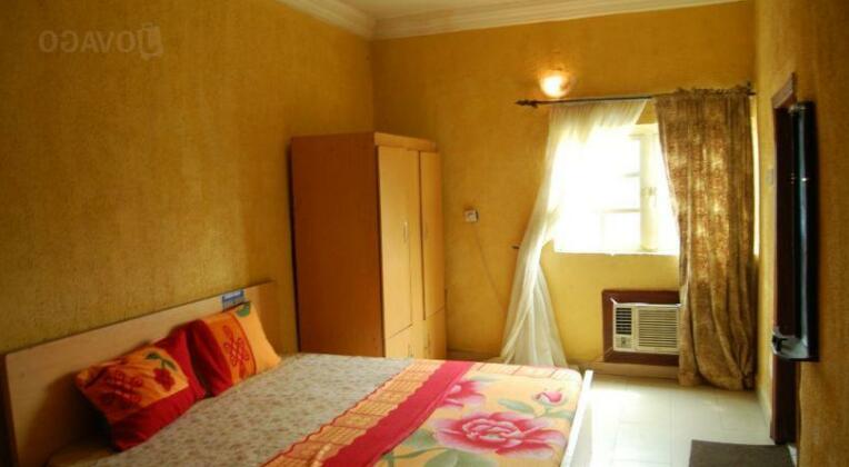 Bulos Hotels - Photo4