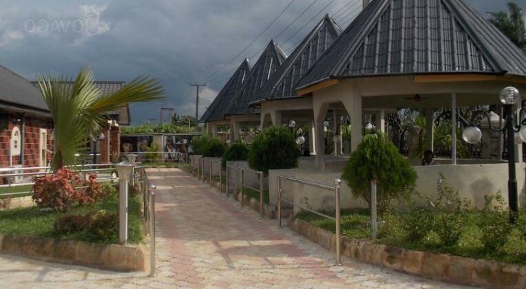 Dansuma Royal Hotel