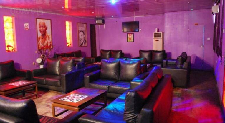 Heartland Hotel LTD - Photo2