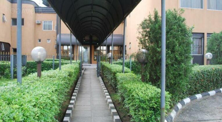 Heartland Hotel LTD - Photo4