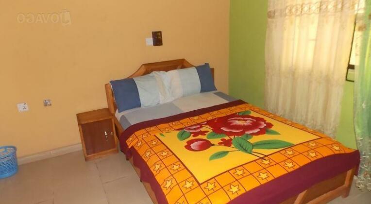 Lynend Base Hotel & Event Center - Photo4