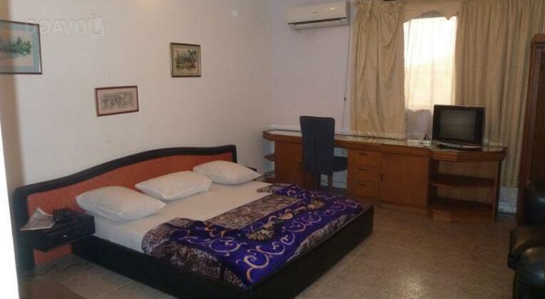 Maxin Lotus Hotel - Photo2