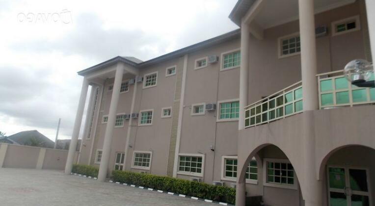 Pakas Hotel and Suites Ltd - Photo3