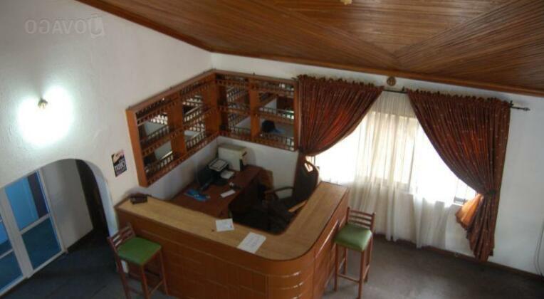 Paragon Suites Annex - Photo2