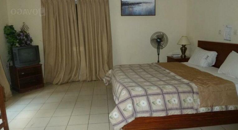 Royal Courtyard Hotel - Photo3