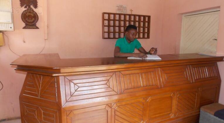 Denco Hotel - Photo2